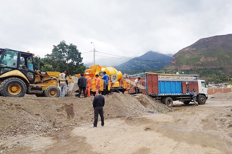 Comment fonctionne une bétonnière avec pompe à vendre ?
